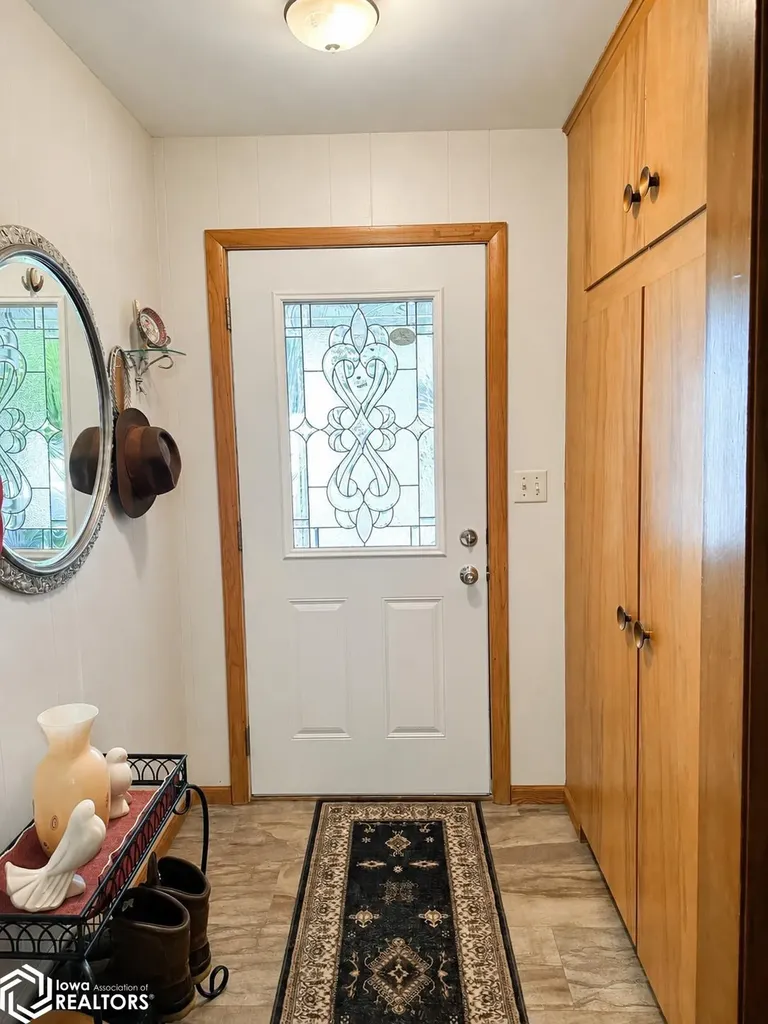 9 Sunset Lane Fort Madison IA 52627