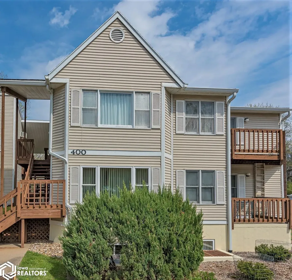 701 E Lowe Avenue Fairfield IA 52556-5251