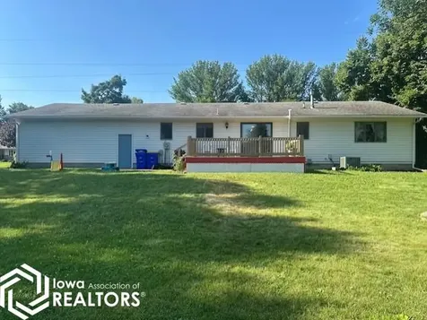 640 7th Street SW Britt IA 50423