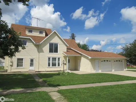 506 N 7th Forest City IA 50436