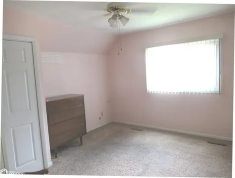 506 N 7th Forest City IA 50436