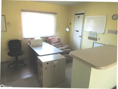 506 N 7th Forest City IA 50436