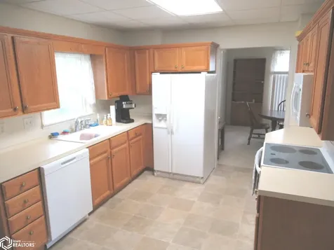 506 N 7th Forest City IA 50436