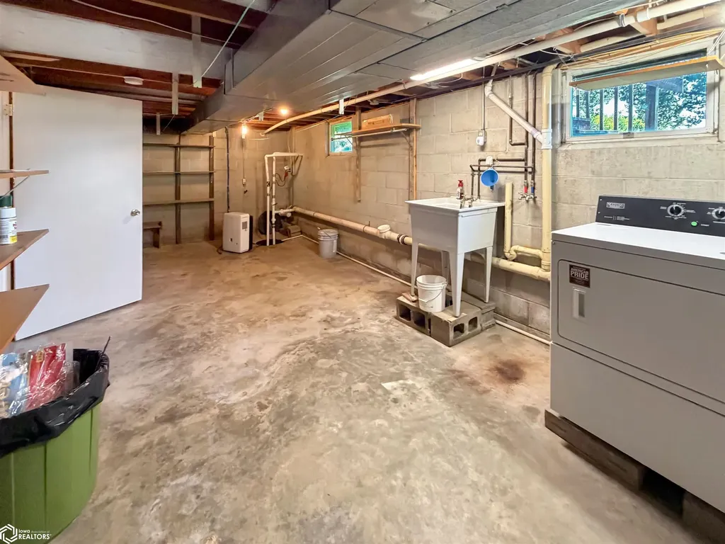 201 A Street Traer IA 50675
