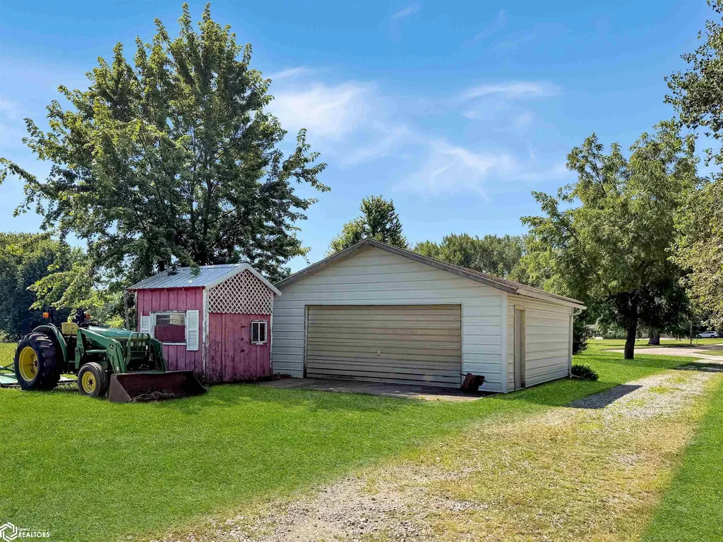 201 A Street Traer IA 50675