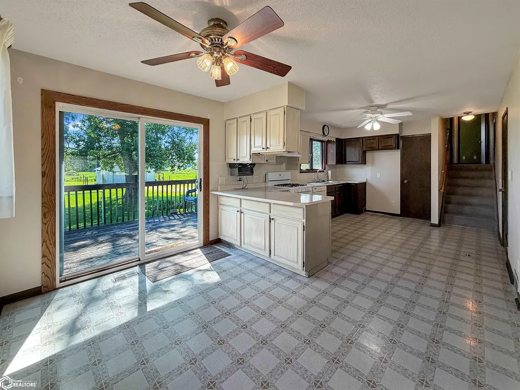 201 A Street Traer IA 50675