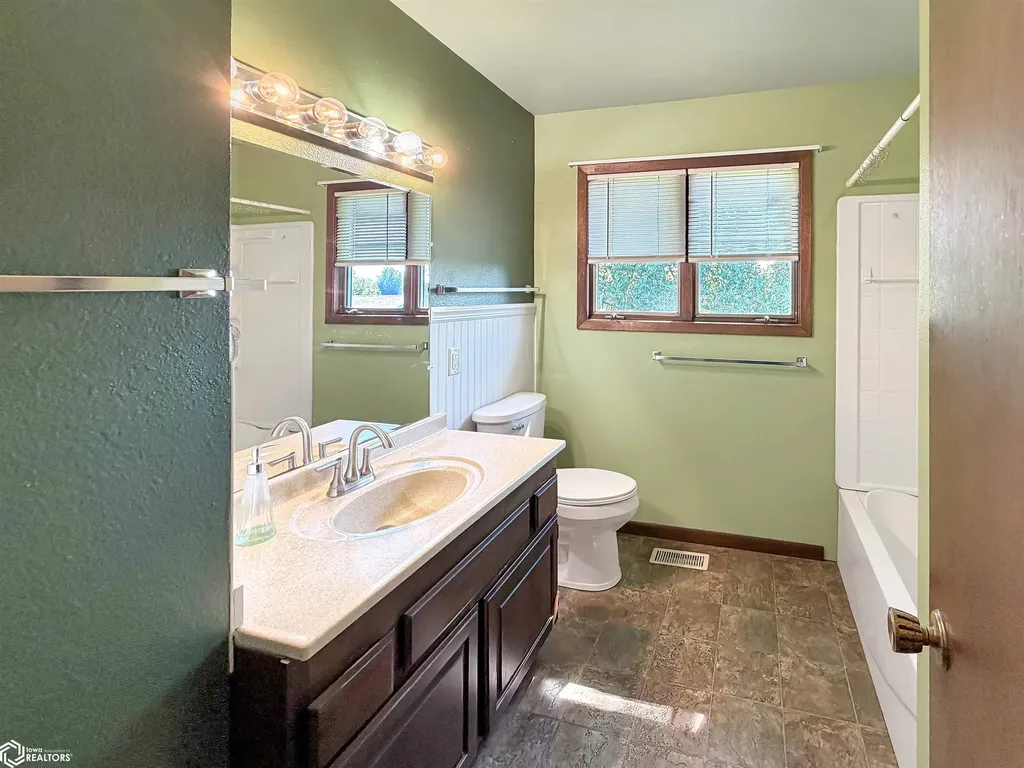 201 A Street Traer IA 50675