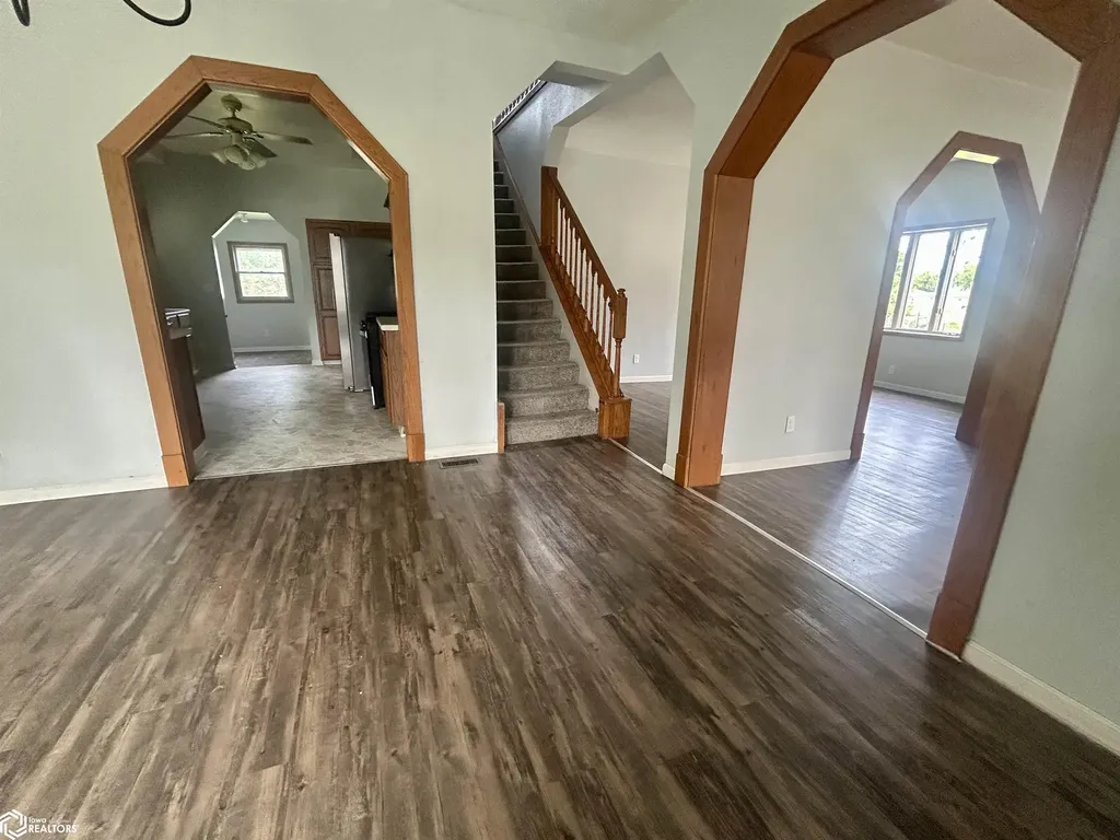 524 N 3rd Street Marshalltown IA 50158