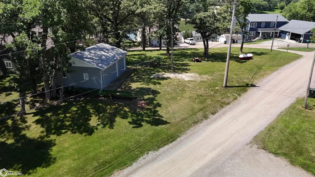 103 North Drive Montezuma IA 50171
