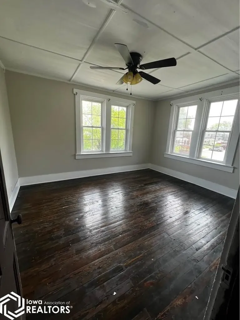 304 Maple Street Burlington IA 52601