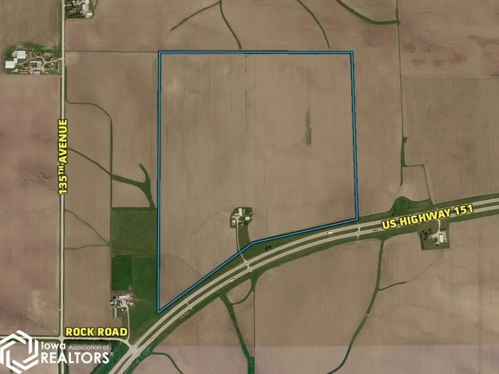 Highway 151 Monticello IA 52310