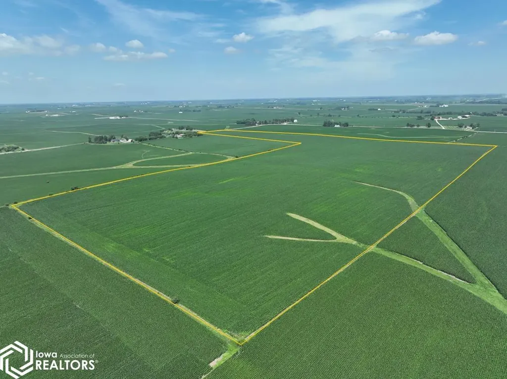100TH Street West Liberty IA 52776