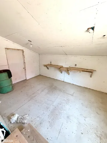 3495 Thrush Avenue Plymouth IA 50464