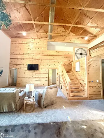 3495 Thrush Avenue Plymouth IA 50464