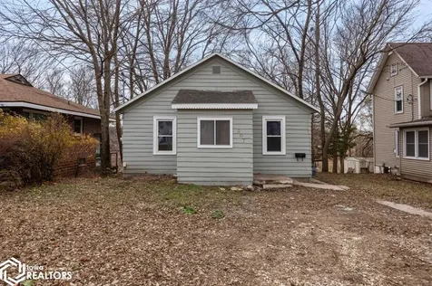 307 Prospect Street Iowa Falls IA 50126