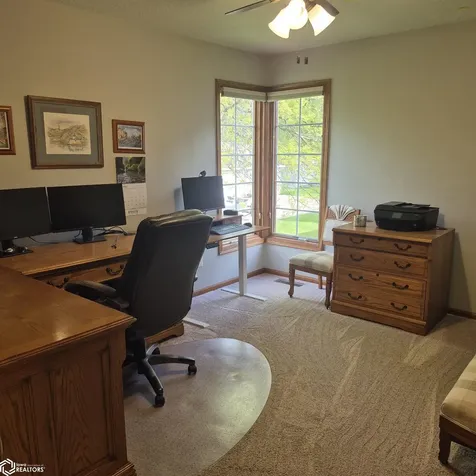 14 Cambridge Court Ottumwa IA 52501