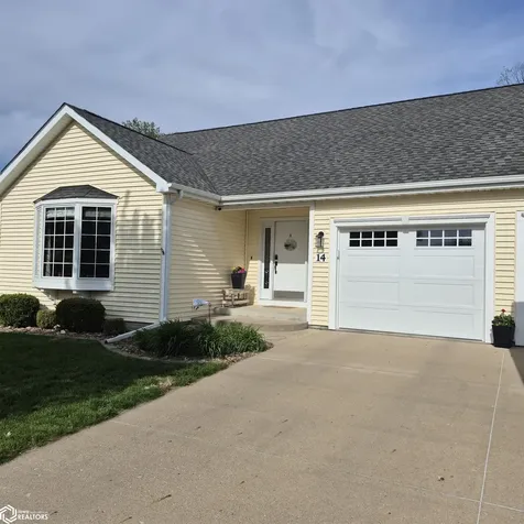 14 Cambridge Court Ottumwa IA 52501