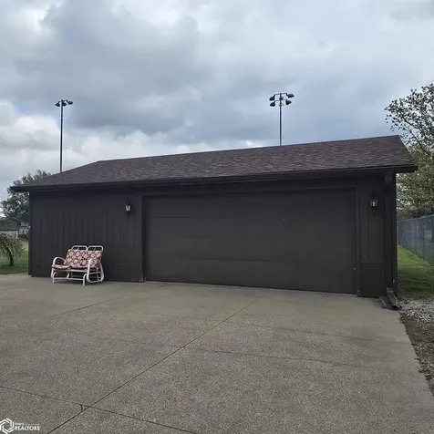 1216 N Green Street Oskaloosa IA 52577