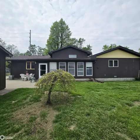 1216 N Green Street Oskaloosa IA 52577