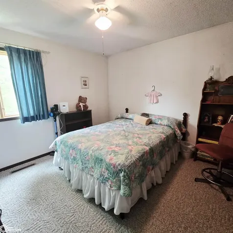 1216 N Green Street Oskaloosa IA 52577