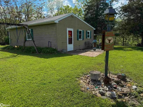 2137 623rd Avenue Albia IA 52531