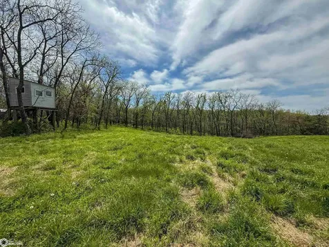 2137 623rd Avenue Albia IA 52531