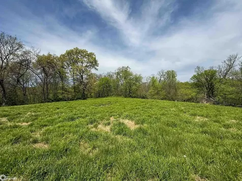 2137 623rd Avenue Albia IA 52531