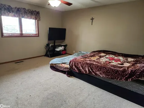1308 Washington Street Tama IA 52339