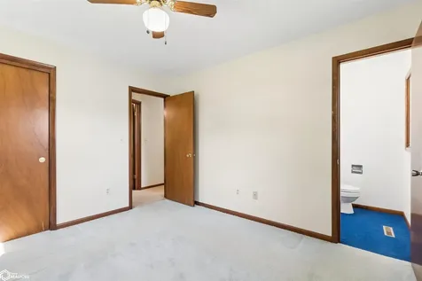 612 Lincoln Street Gladbrook IA 50635