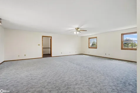 612 Lincoln Street Gladbrook IA 50635