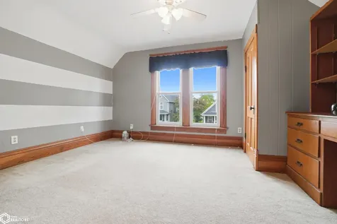 425 E Wheeler Street West Burlington IA 52655
