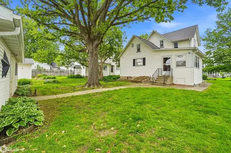 425 E Wheeler Street West Burlington IA 52655