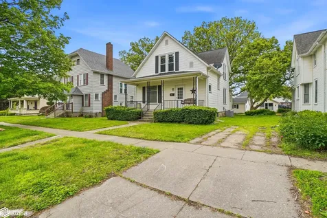 425 E Wheeler Street West Burlington IA 52655