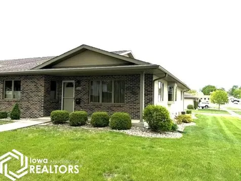 502 E North Street Algona IA 50511