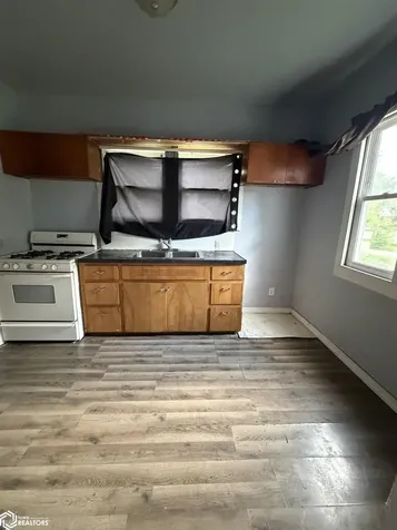 134 S Cooper Avenue Ottumwa IA 52501