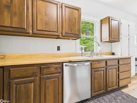 1008 Grand Avenue Keokuk IA 52632
