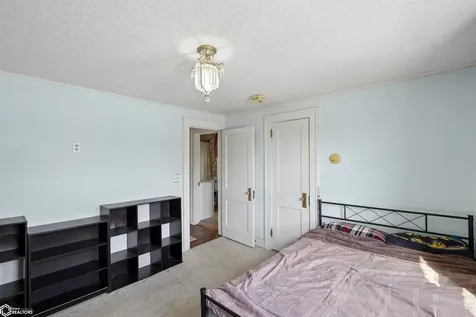 306 E 13th Street N Newton IA 50208