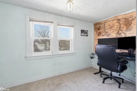 306 E 13th Street N Newton IA 50208