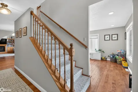 407 W Merle Hibbs Boulevard Marshalltown IA 50158