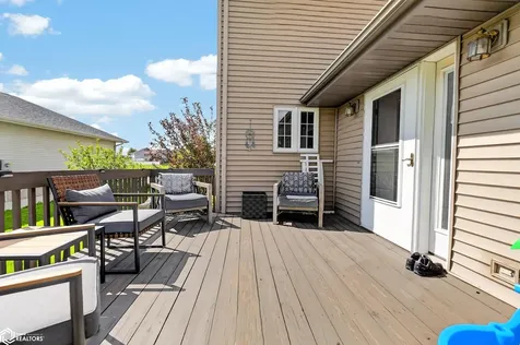 407 W Merle Hibbs Boulevard Marshalltown IA 50158