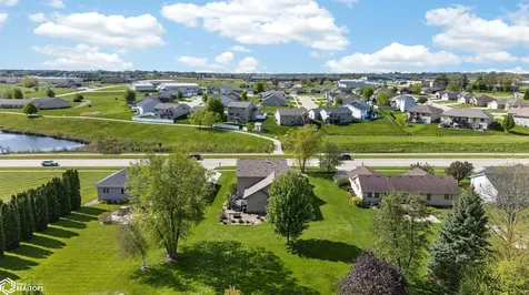 407 W Merle Hibbs Boulevard Marshalltown IA 50158