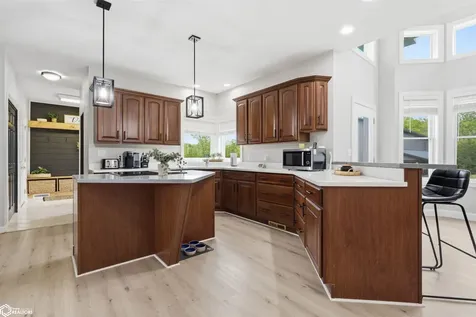 3297 Country Club Lane Fort Madison IA 52627