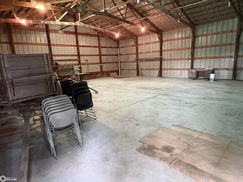 1754 Grape Avenue Fairfield IA 52556