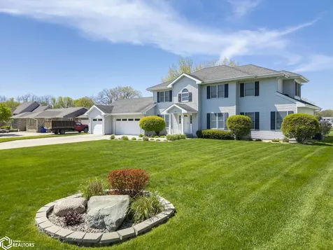 1530 S Kentucky Avenue Mason City IA 50401