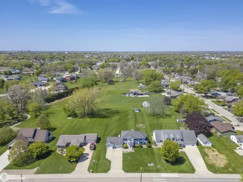 1530 S Kentucky Avenue Mason City IA 50401
