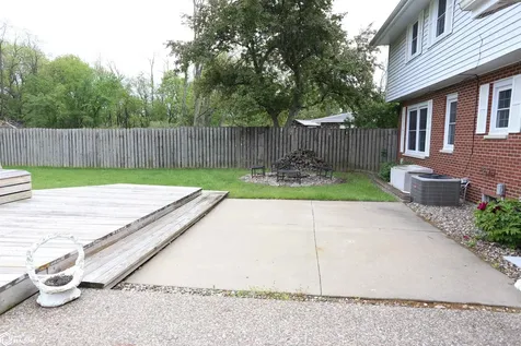 5 Ridgewood Road Fort Madison IA 52627
