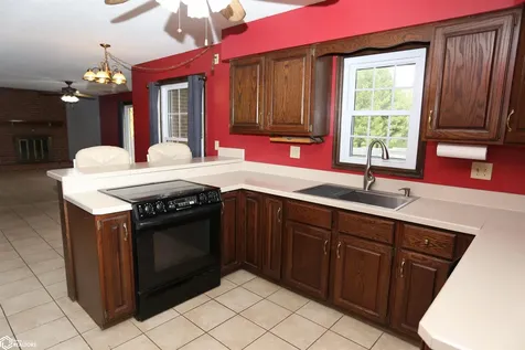 5 Ridgewood Road Fort Madison IA 52627