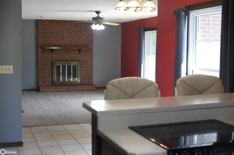5 Ridgewood Road Fort Madison IA 52627