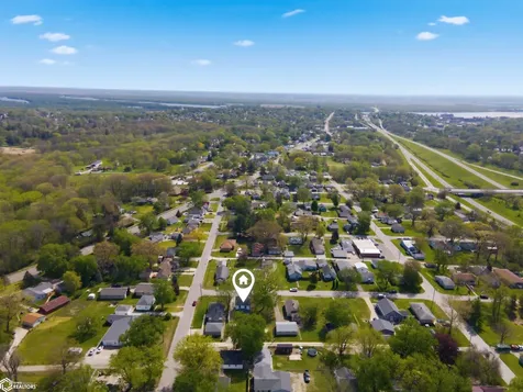 937 Shields Street Burlington IA 52601
