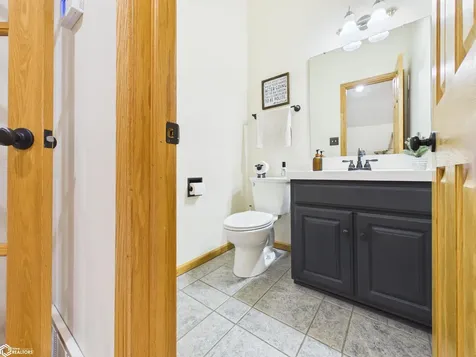 11 Stoneridge Drive Keokuk IA 52632